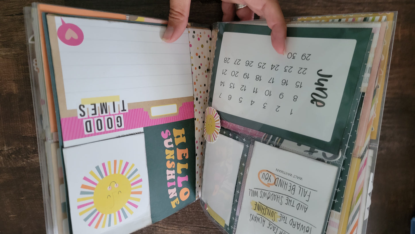 365 Beautiful Reasons to be Happy fully assembled flip book