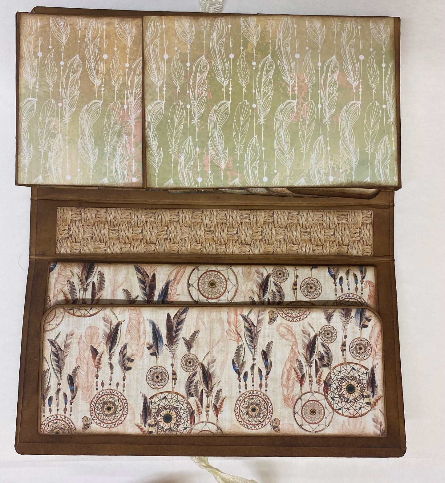 Flip Mini Book w/ magnetic enclosure w/ Lorie Saturday. October 9th 4-6pm
